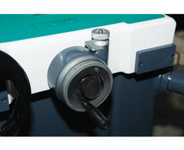 平面磨床前后微調(diào)